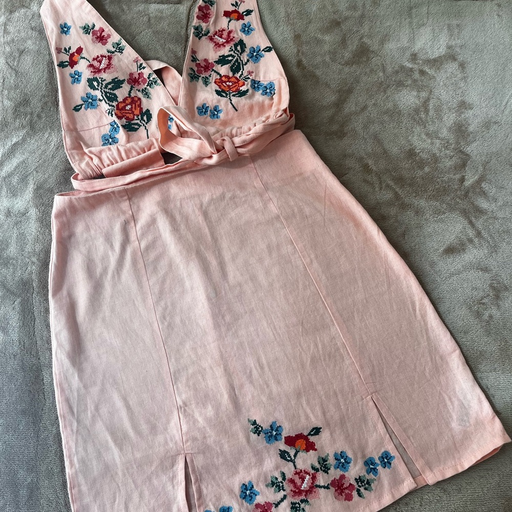 Floral Embroidered Two-Piece Set - Picture 2 of 5